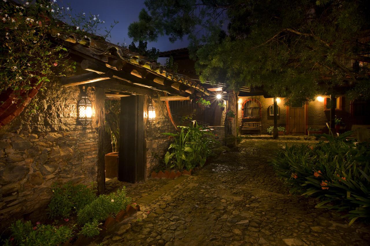Hotel La Casa De Maty Тапалпа Екстериор снимка