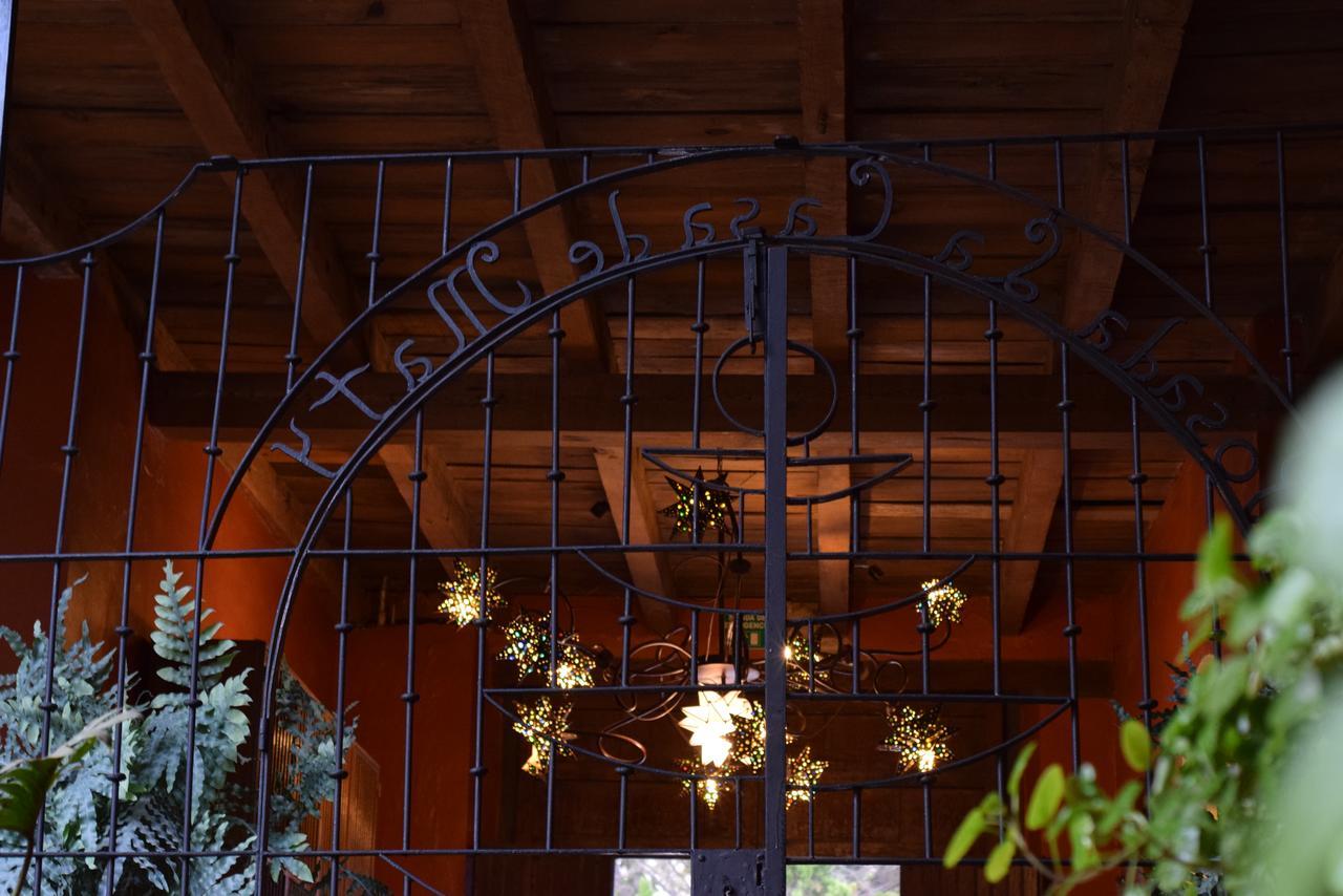 Hotel La Casa De Maty Тапалпа Екстериор снимка